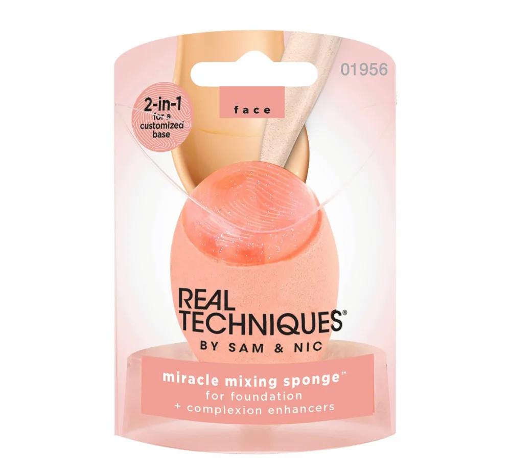 Real Techniques Miracle Mixing Sponge 1 Real Techniques Miracle Mixing Sponge