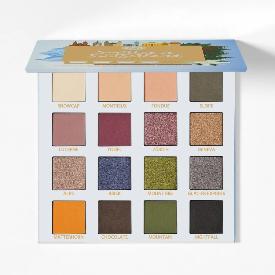 look at the 16 powder shadows inside