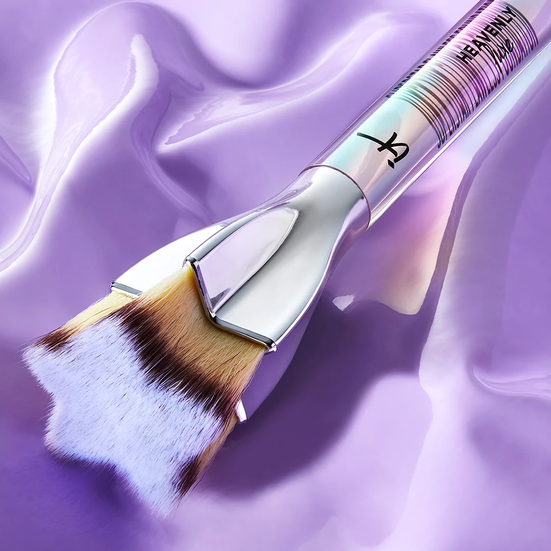 IT Cosmetics Limited Edition Star Brush