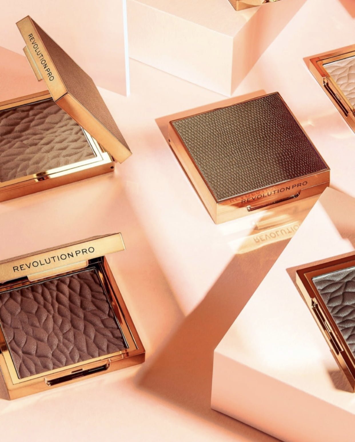 Revolution Pro Sculpting Bronzer