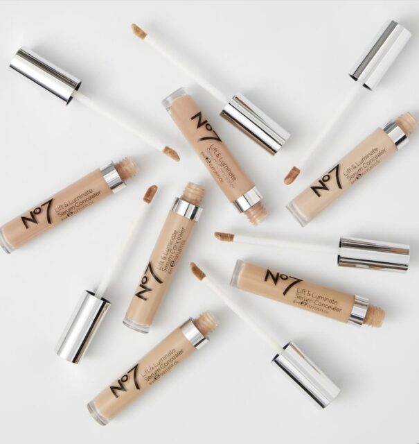 No7 Lift and Luminate Serum Concealer NEW Concealer Launch 2020