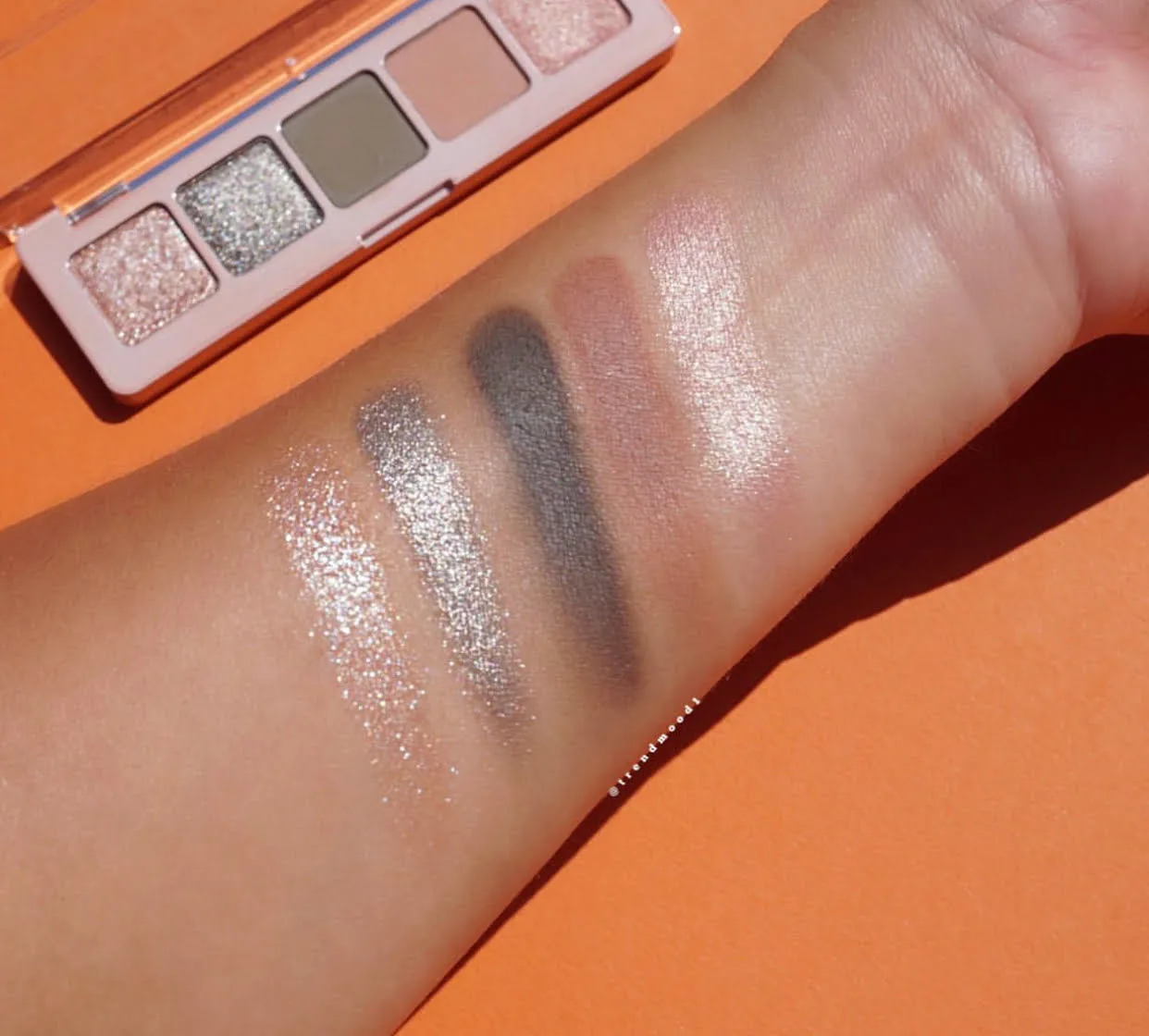 Natasha Denona Mini Retro 5 Eyeshadow Palette 3 Natasha Denona Mini Retro 5 Eyeshadow Palette