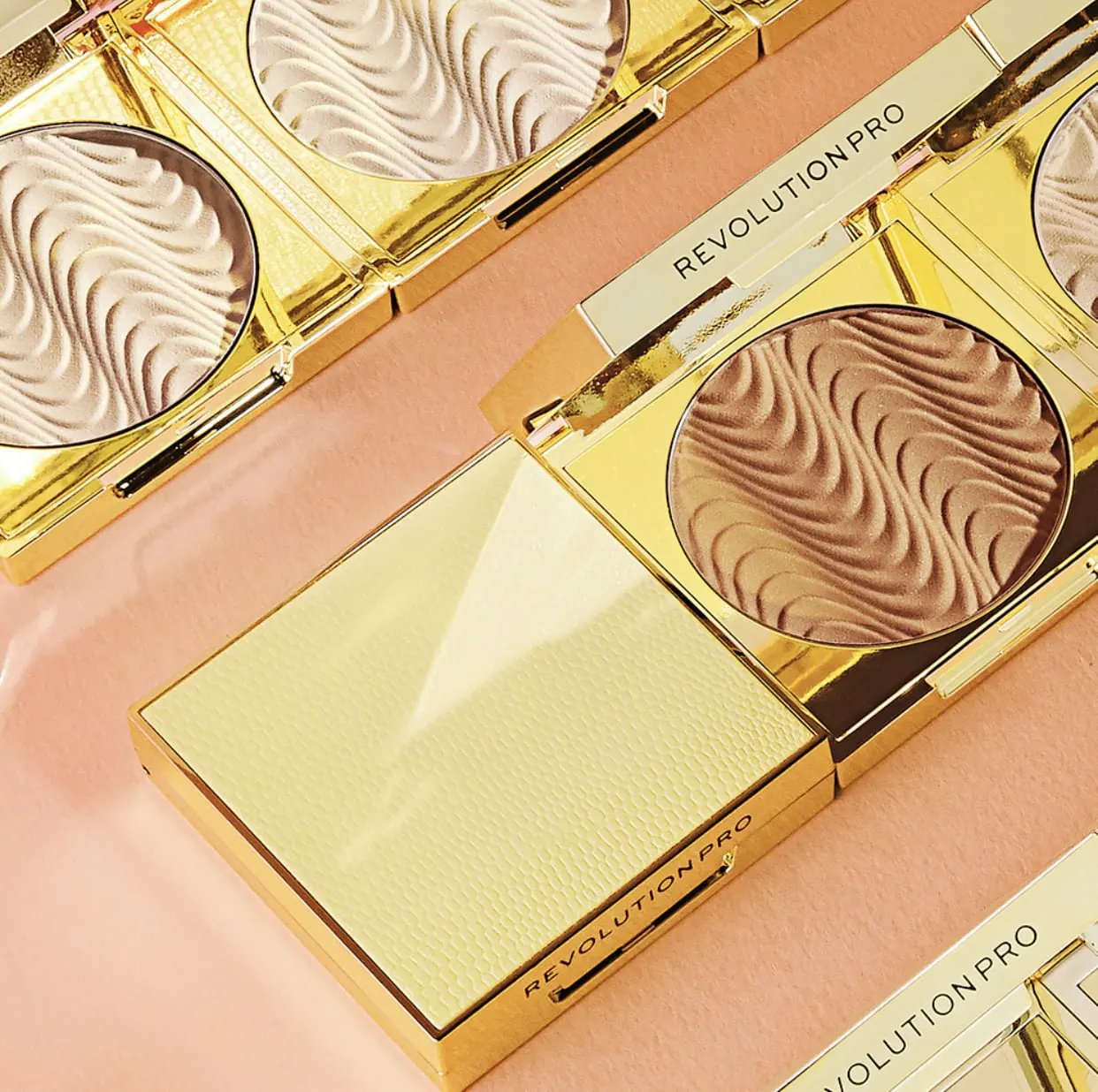 Revolution Pro CC Perfecting Pressed Powder