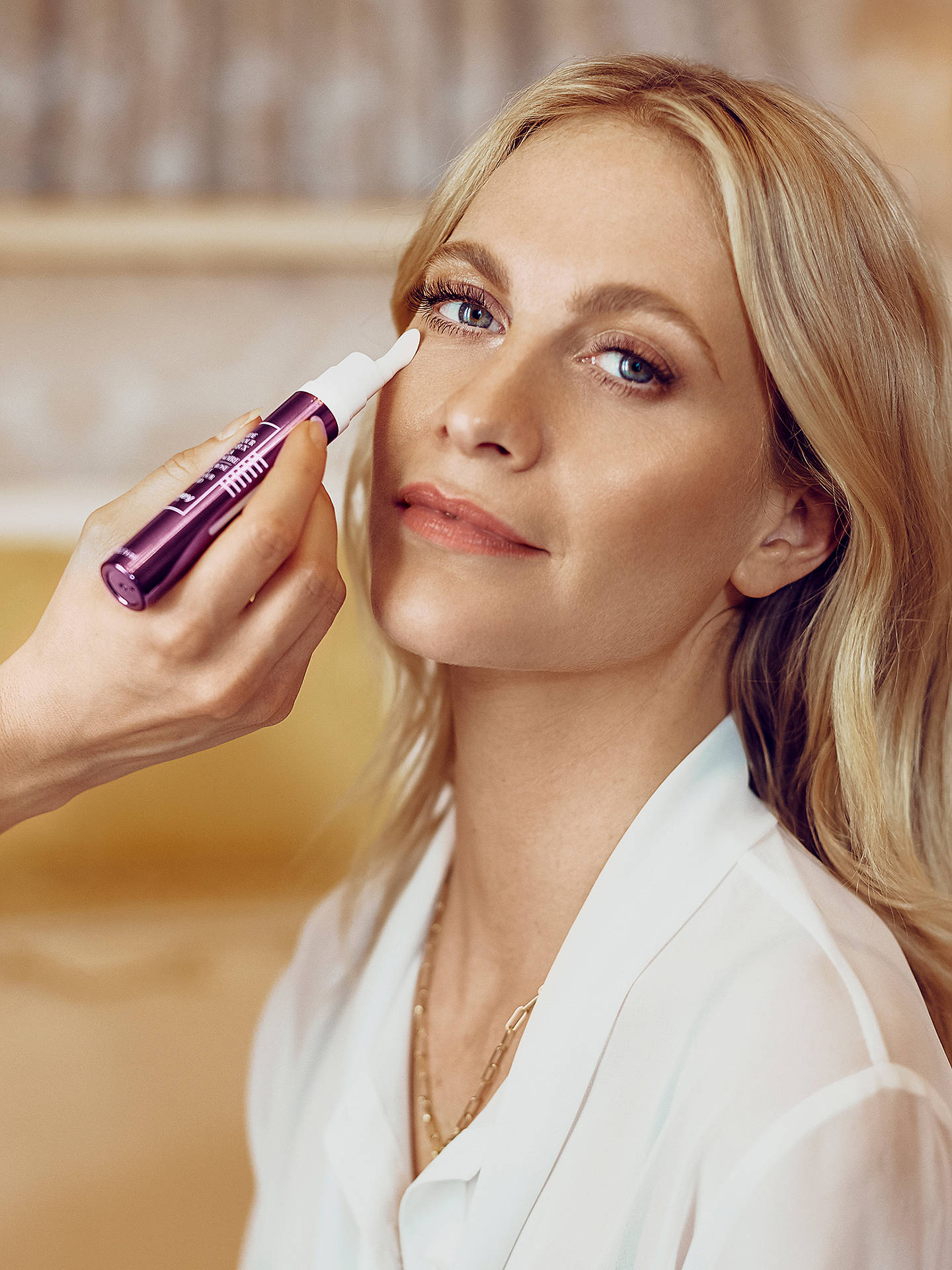 Sisley Black Rose Eye Contour Fluid