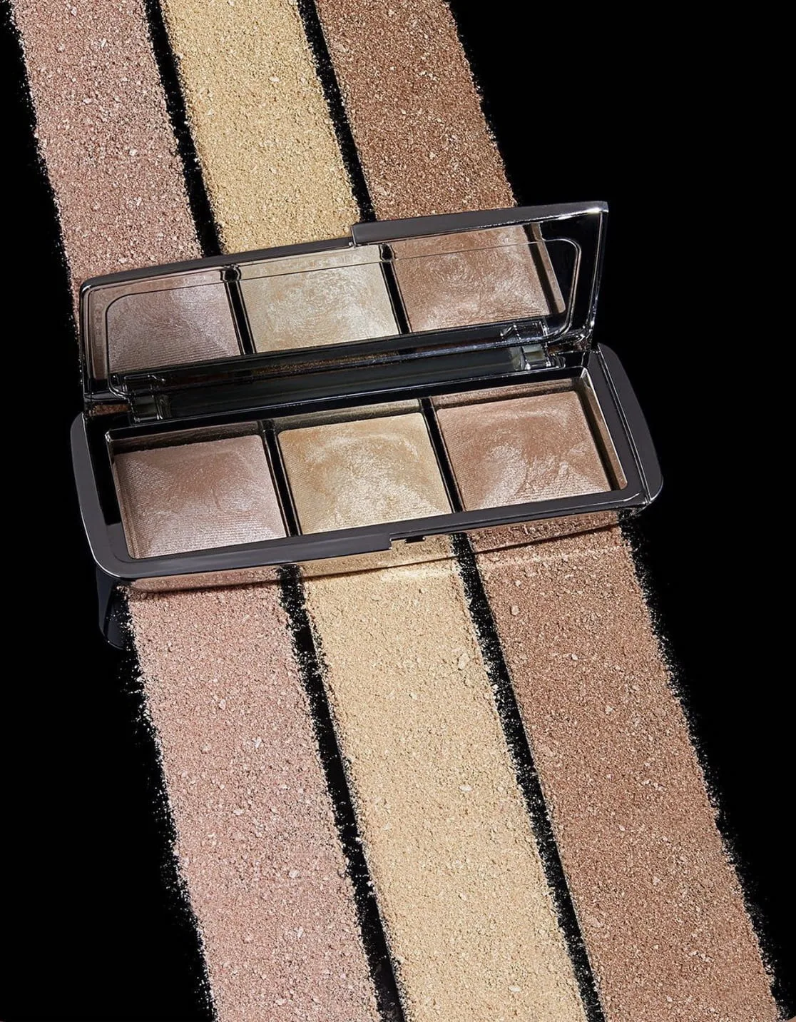 Hourglass Ambient Metallic Strobe Lighting Palette RETURNS!