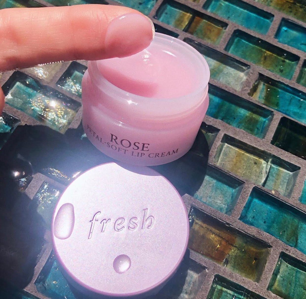 Fresh Beauty Rose Petal Soft Lip Cream
