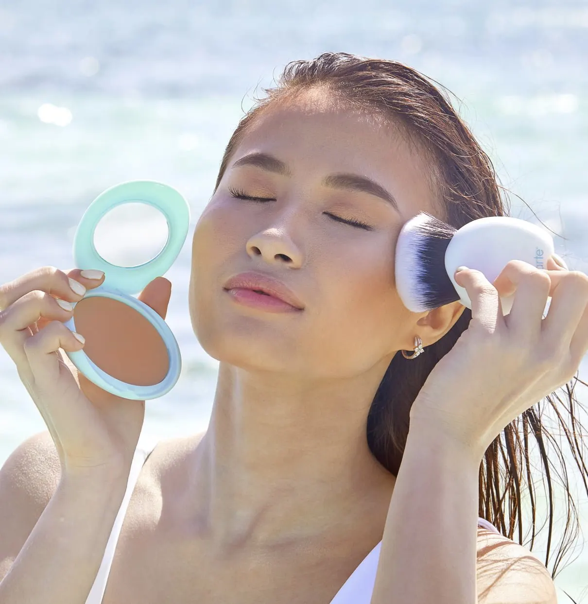 Tarte Breezy Blender Cream Bronzer Brush