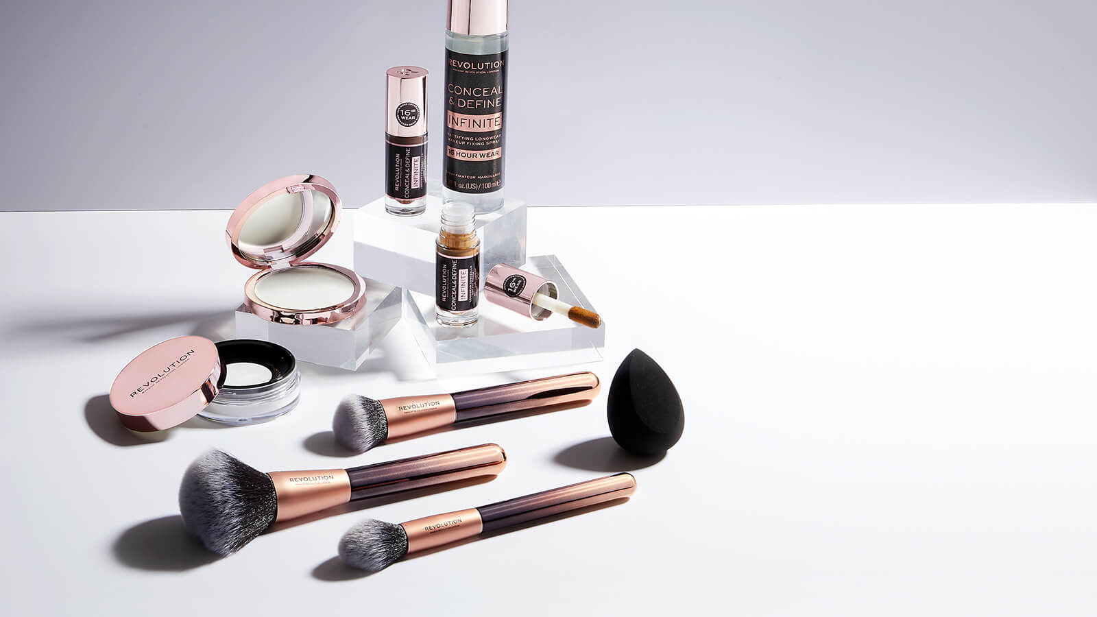 Revolution Conceal and Define Infinite Setting Spray