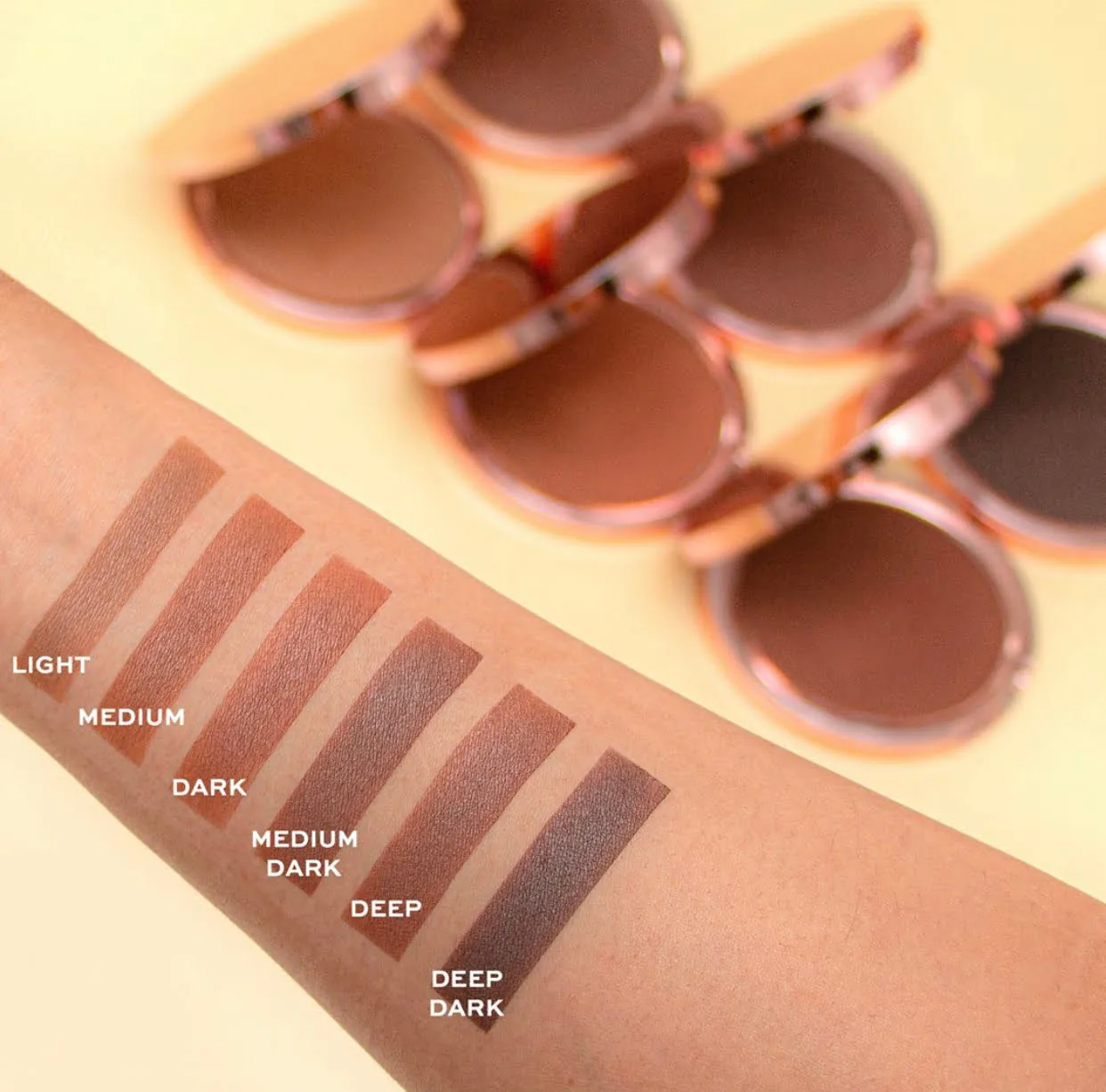 Revolution Glow Splendour Ultra Matte Bronzer 7 Revolution Glow Splendour Ultra Matte Bronzer