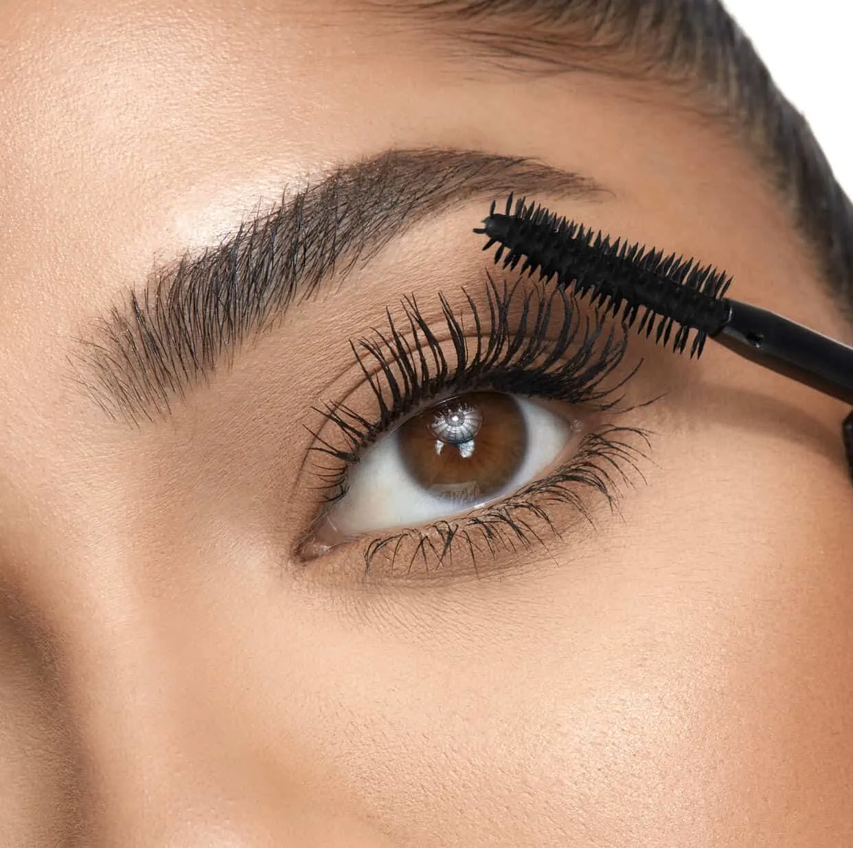 Huda Beauty Legit Lashes Mascara Reveal!