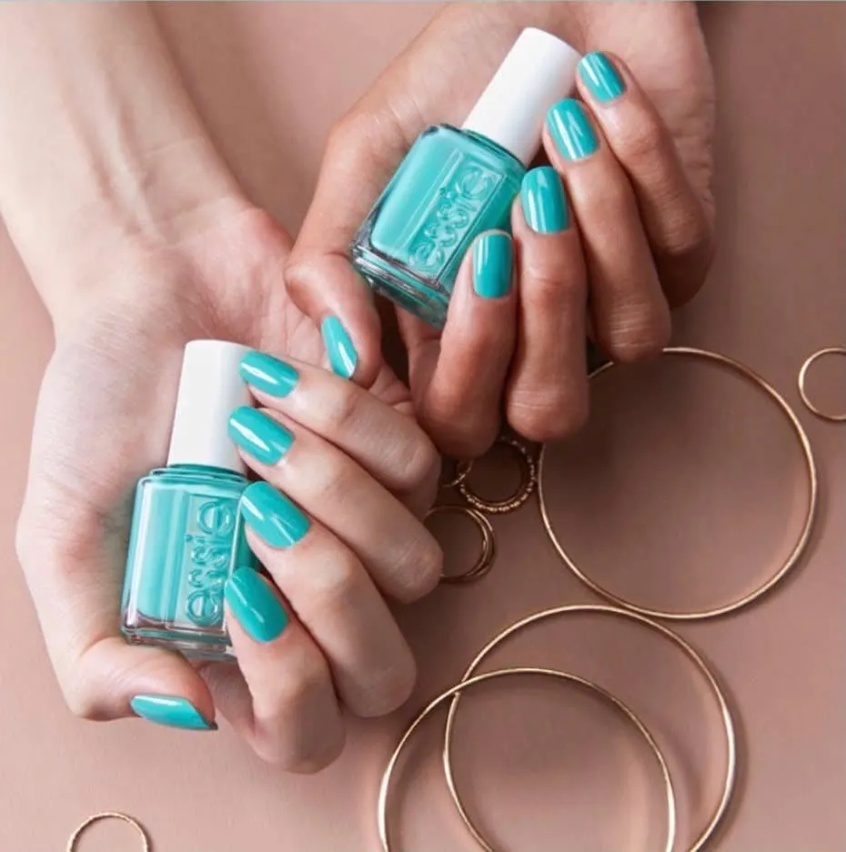 Essie Bustling Bazaar Summer Collection 2020