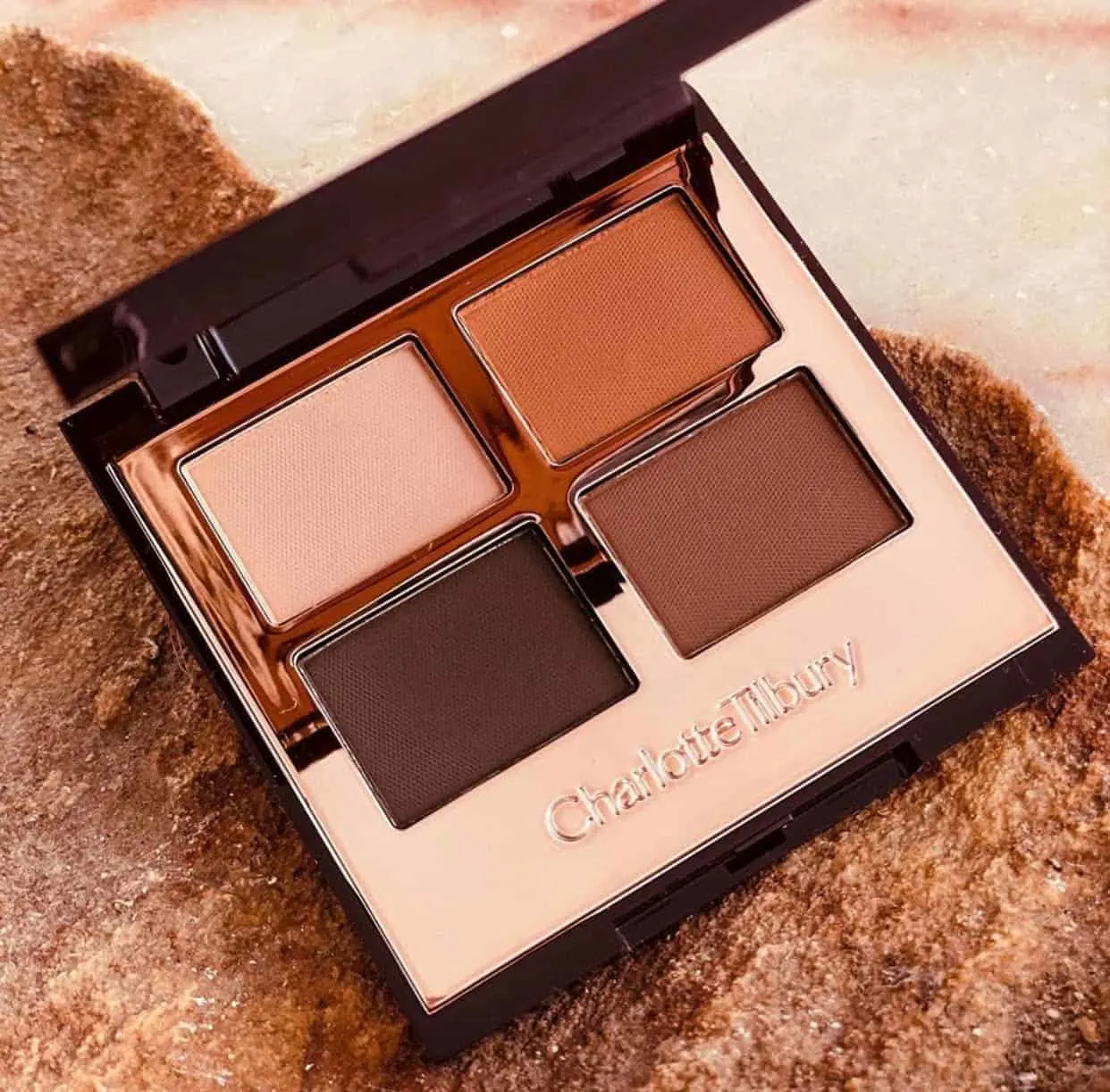 Charlotte Tilbury Desert Haze Luxury Palette of Mattes