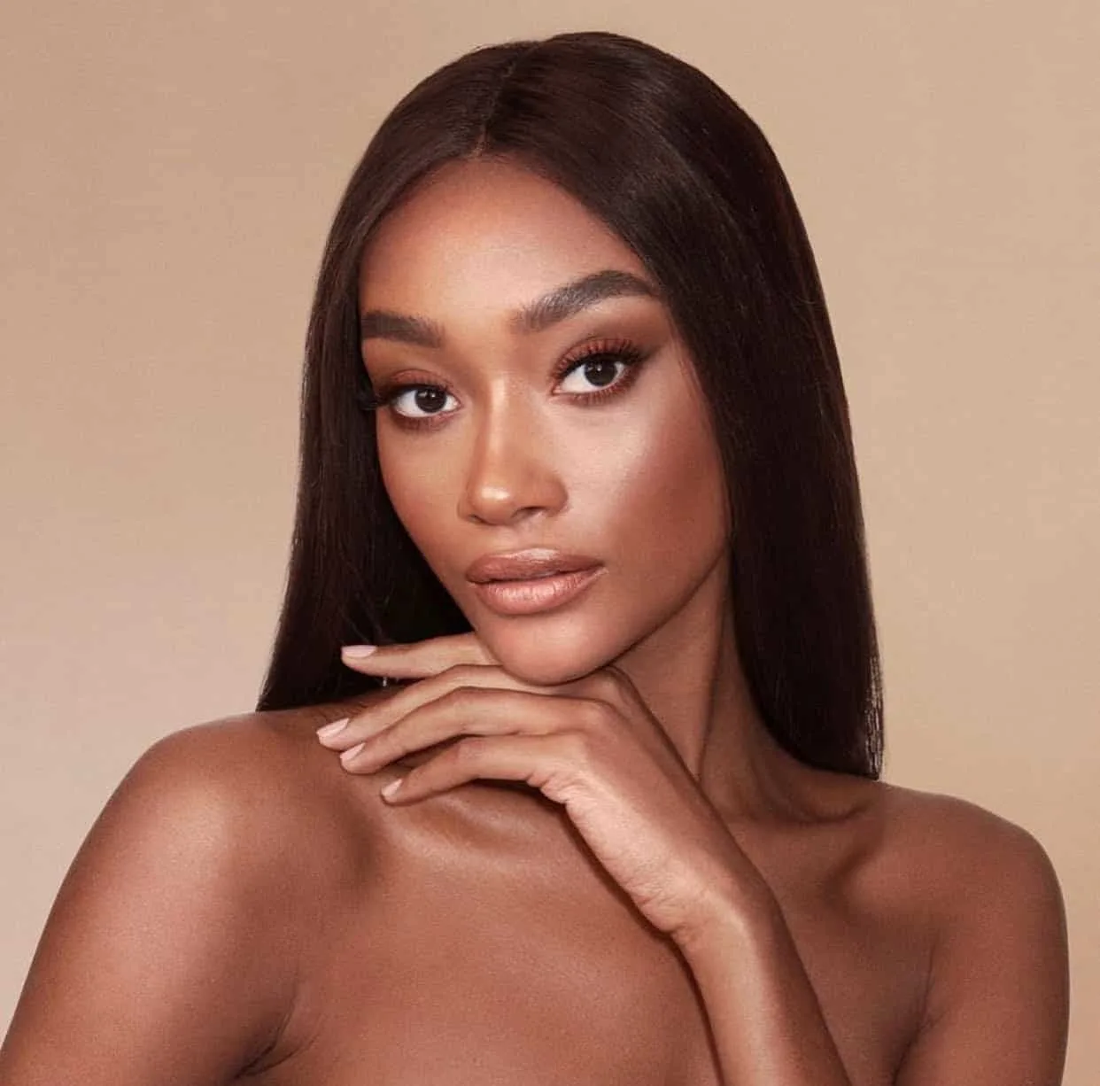 Charlotte Tilbury Desert Haze Luxury Palette of Mattes