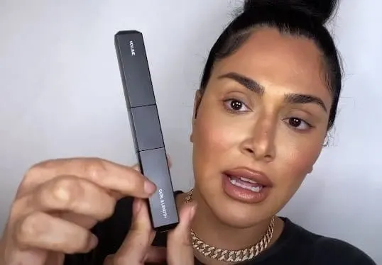 Huda Beauty Legit Lashes Mascara Reveal!