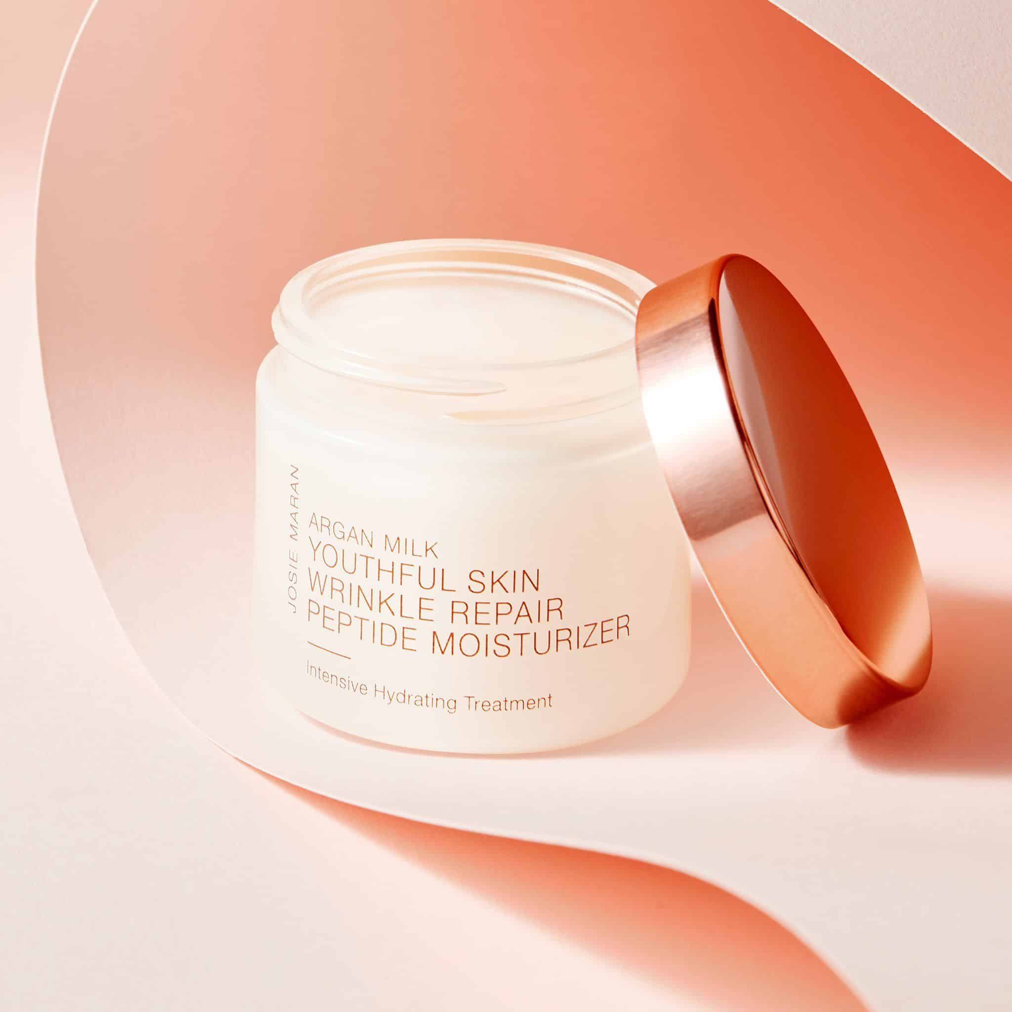 Josie Maran Youthful Skin Wrinkle Repair Peptide Moisturizer