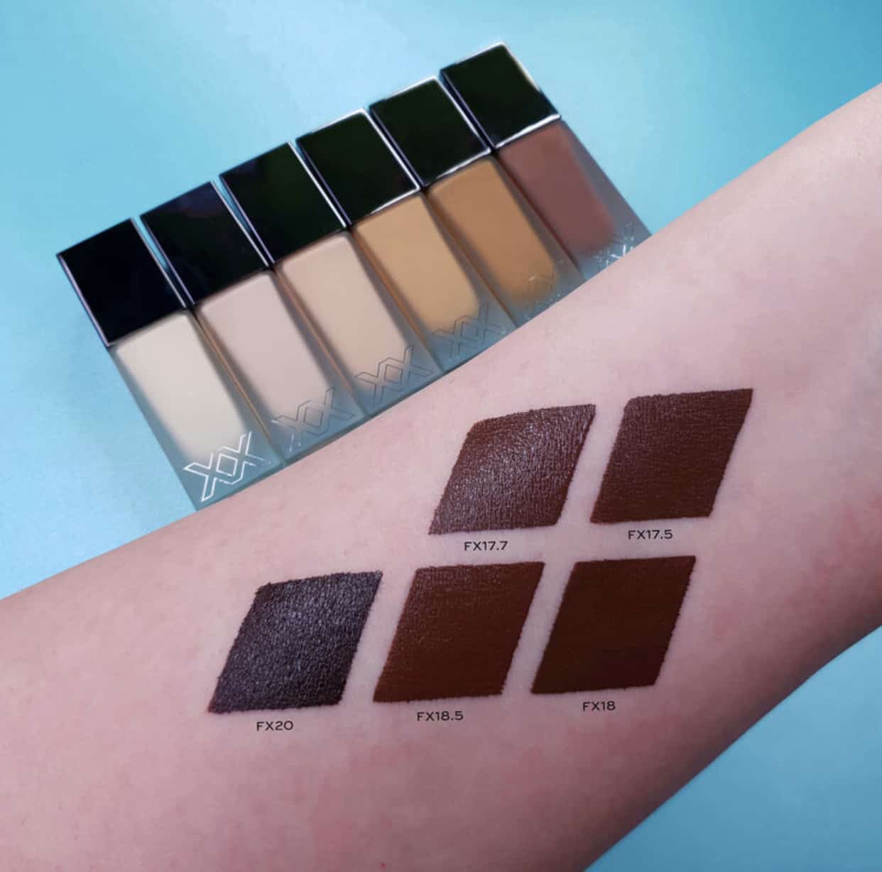 XX Revolution Liquid Skin FauXXdation Double FiXX Foundation