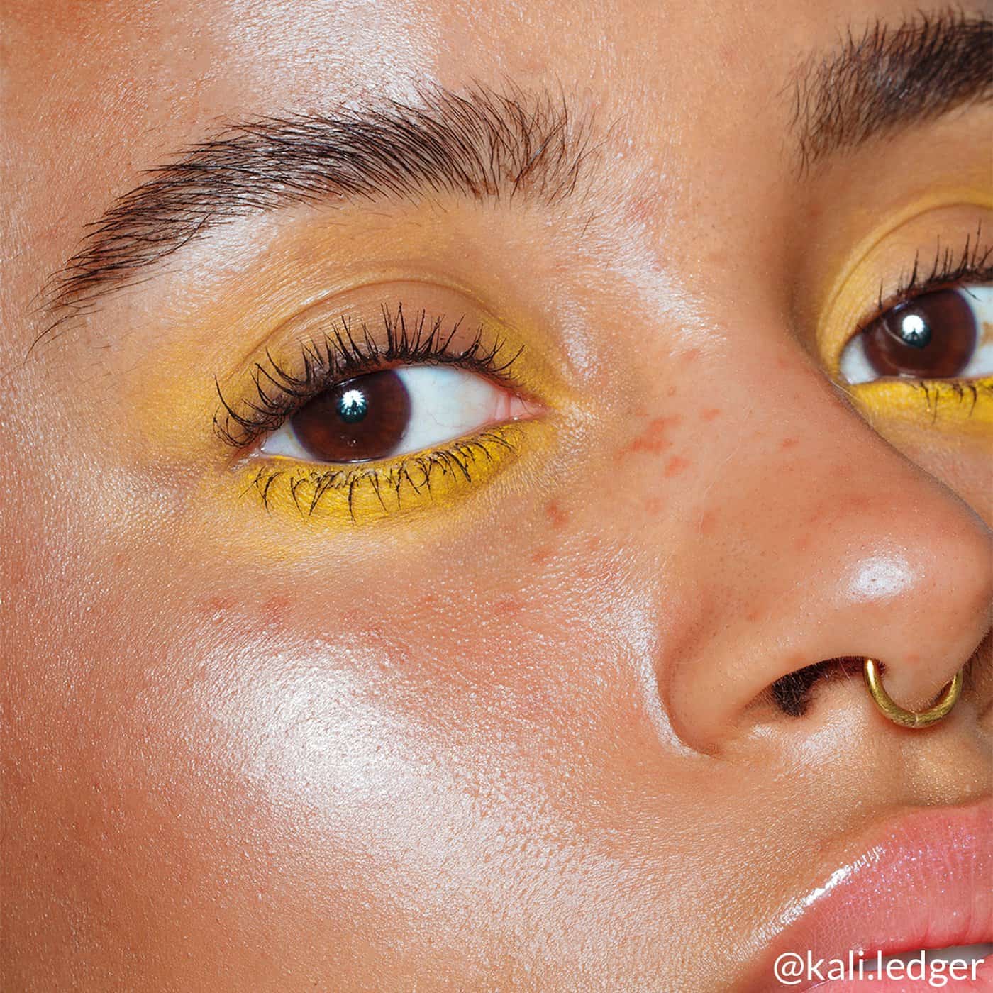 BH Cosmetics Belgian Waffle Highlighter Palette 5 BH Cosmetics Belgian Waffle Highlighter Palette