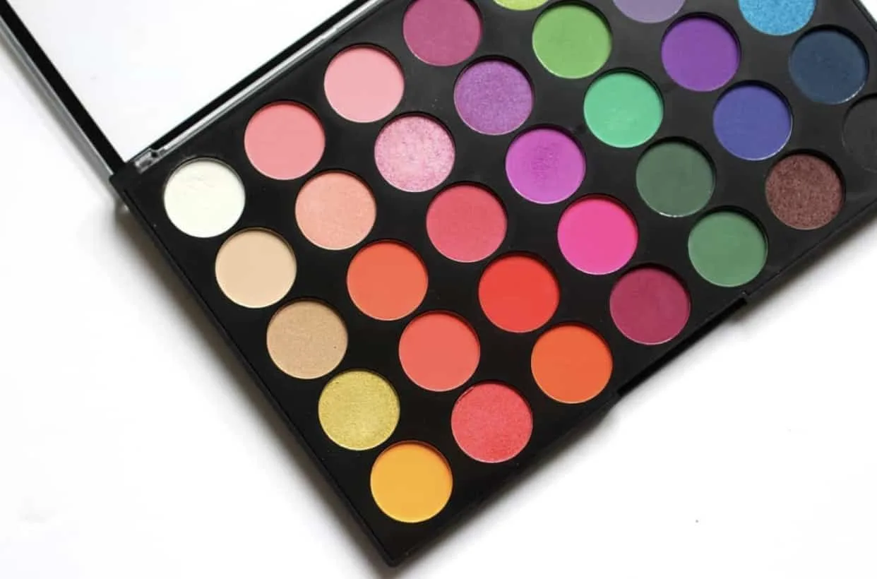 Technic 35 Pressed Pigment Palettes - Ibiza and Paris