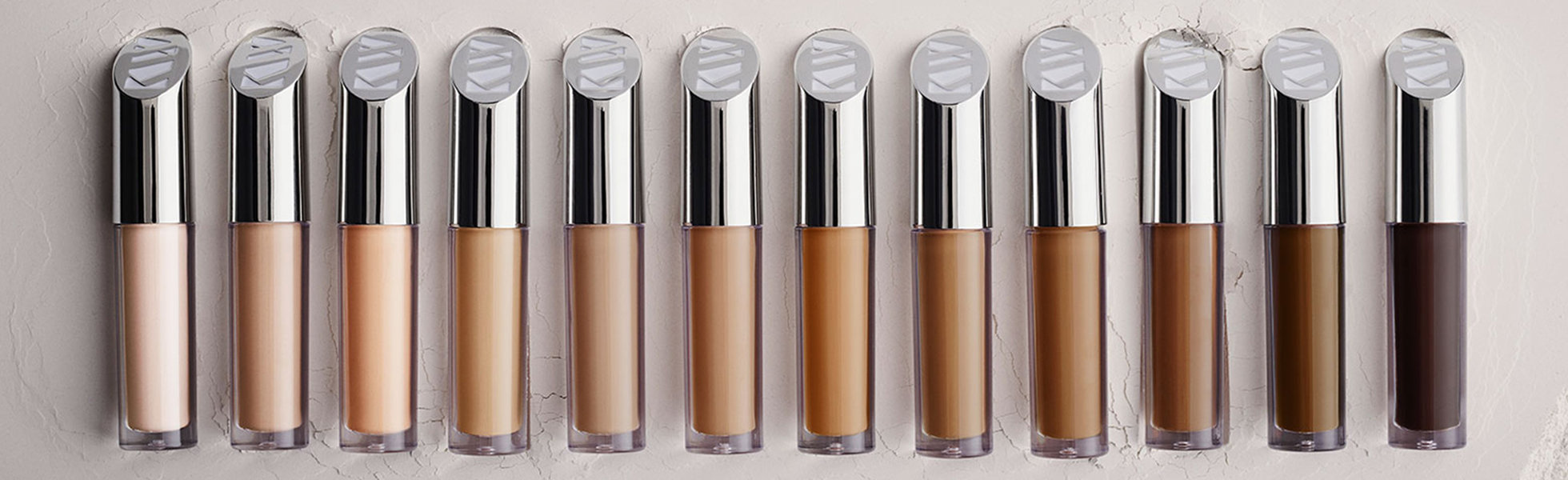 Kjaer Weis Invisible Touch Concealer