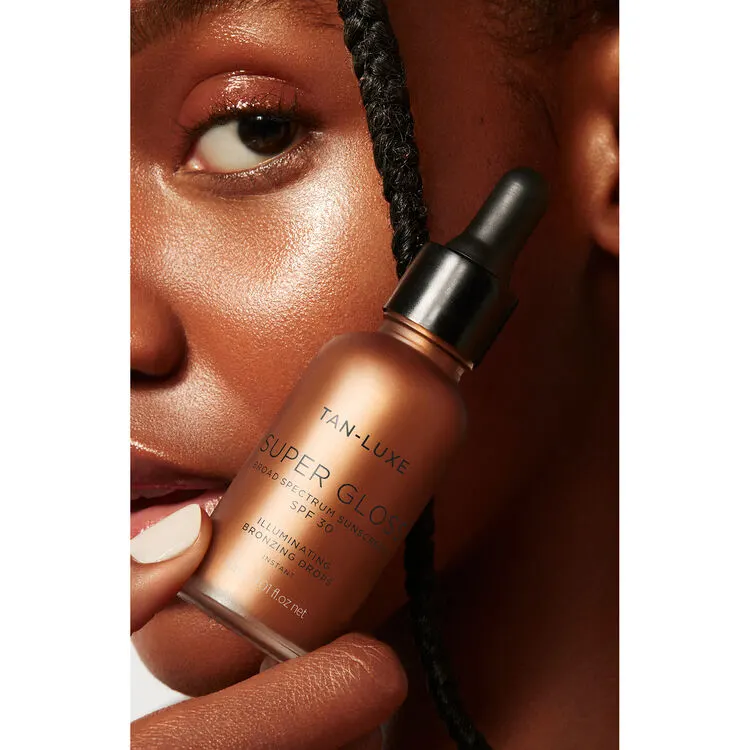 Tan Luxe Super Gloss Illuminating Bronzing Drops SPF30