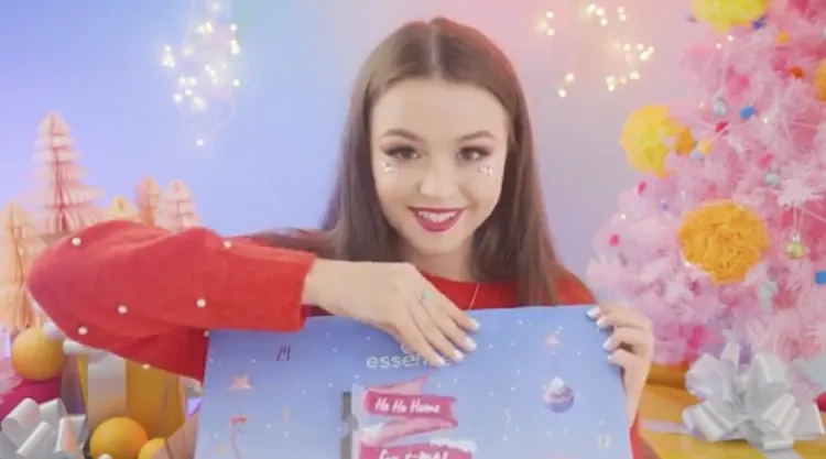 Essence Ho Ho Home For Xmas Advent Calendar 2020