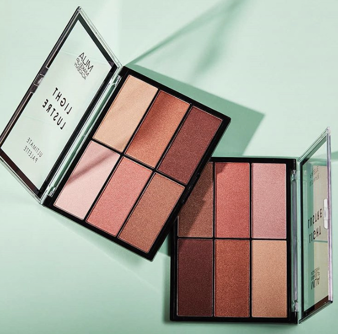 MUA Light Lustre Ultimate Palette
