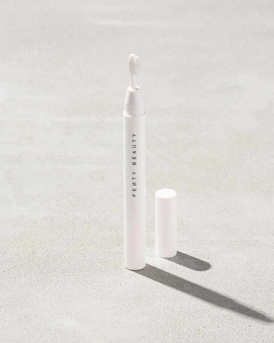 Fenty Beauty Brow MVP Sculpting Wax Pencil