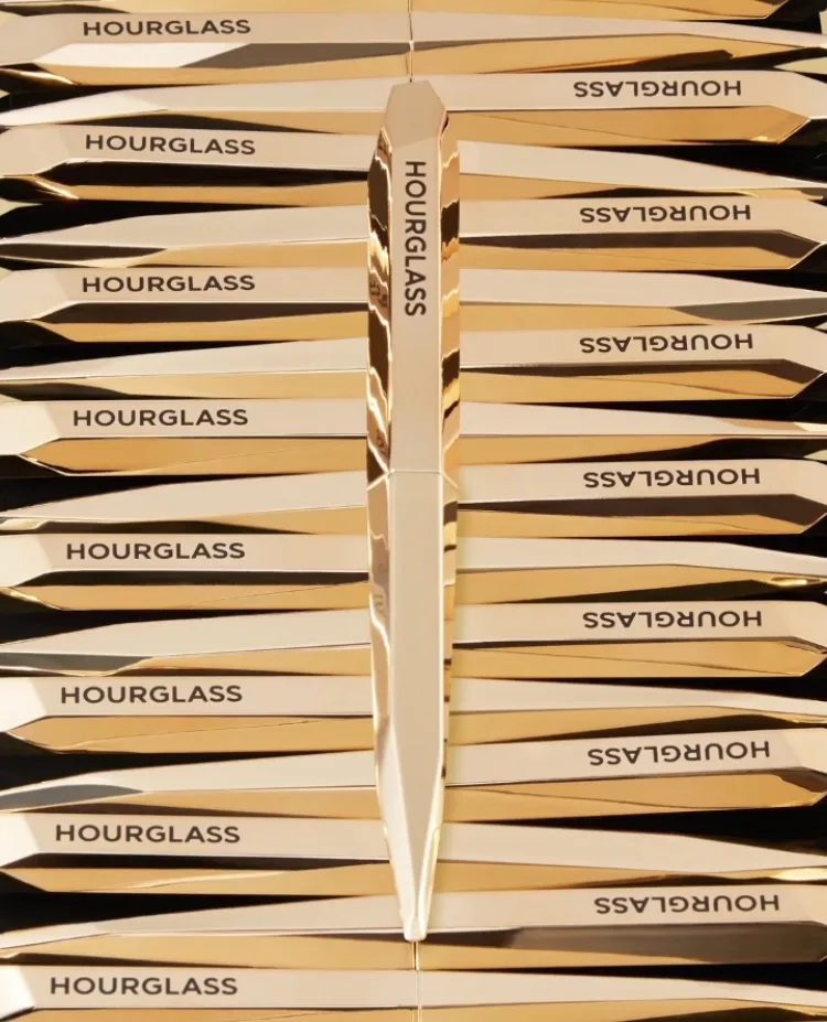 Hourglass Sculpture Holiday Collection 2020
