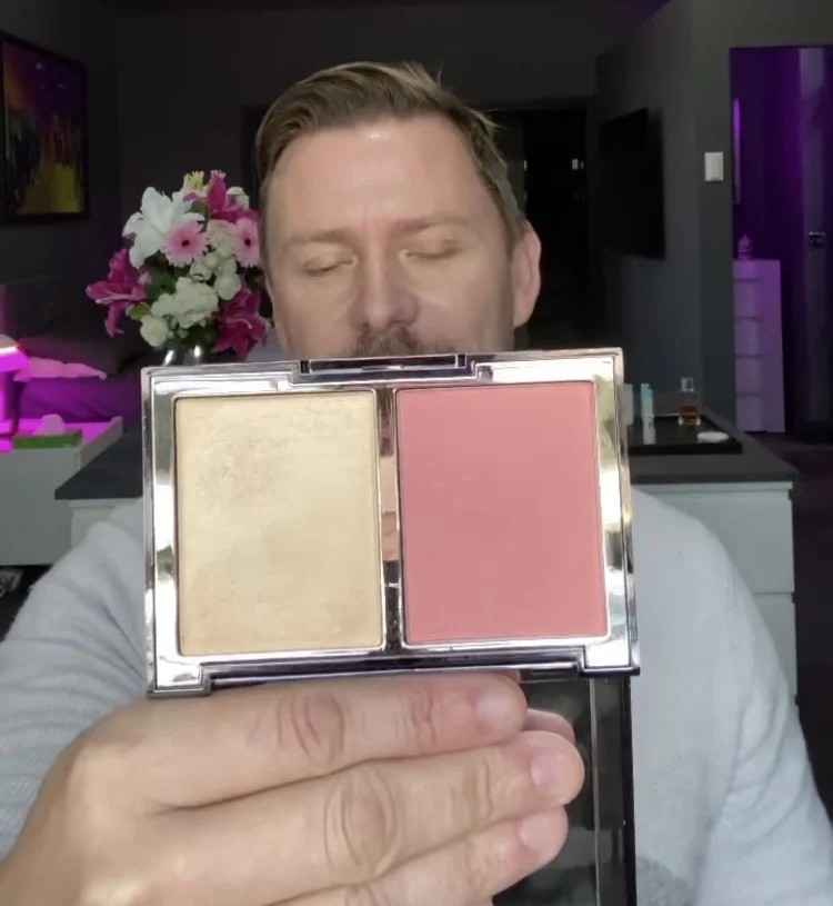 Wayne Goss Weightless Veil Blush Palette Collection
