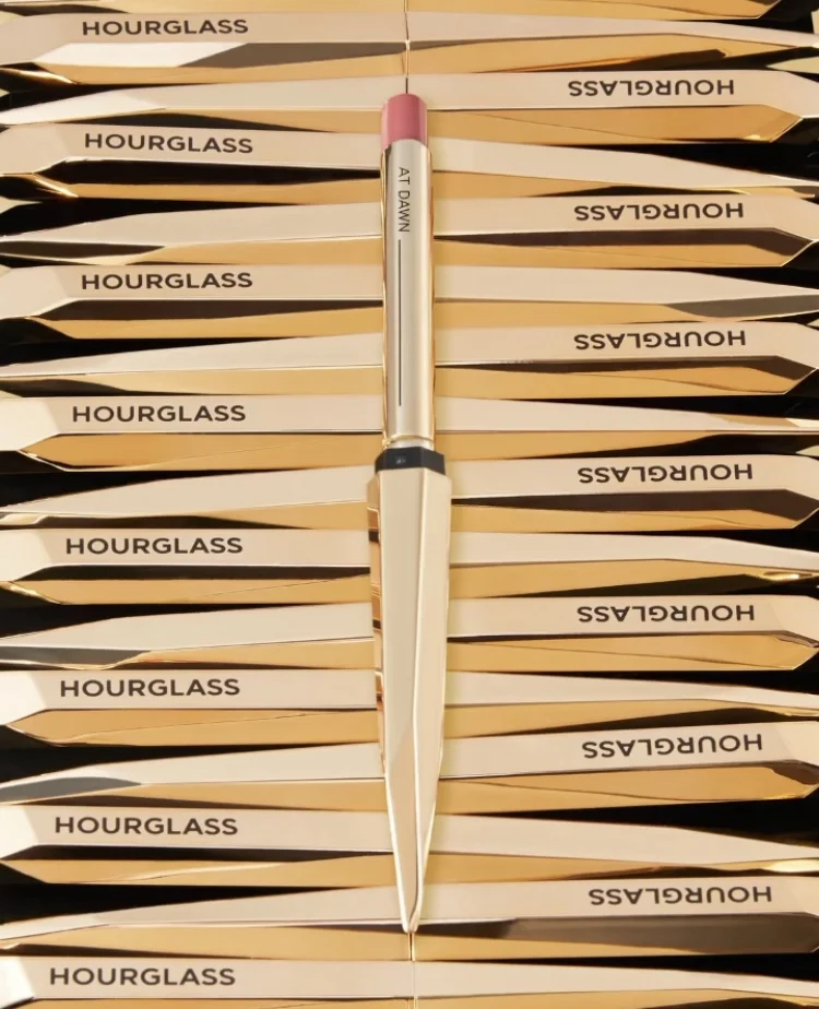 Hourglass Sculpture Holiday Collection 2020