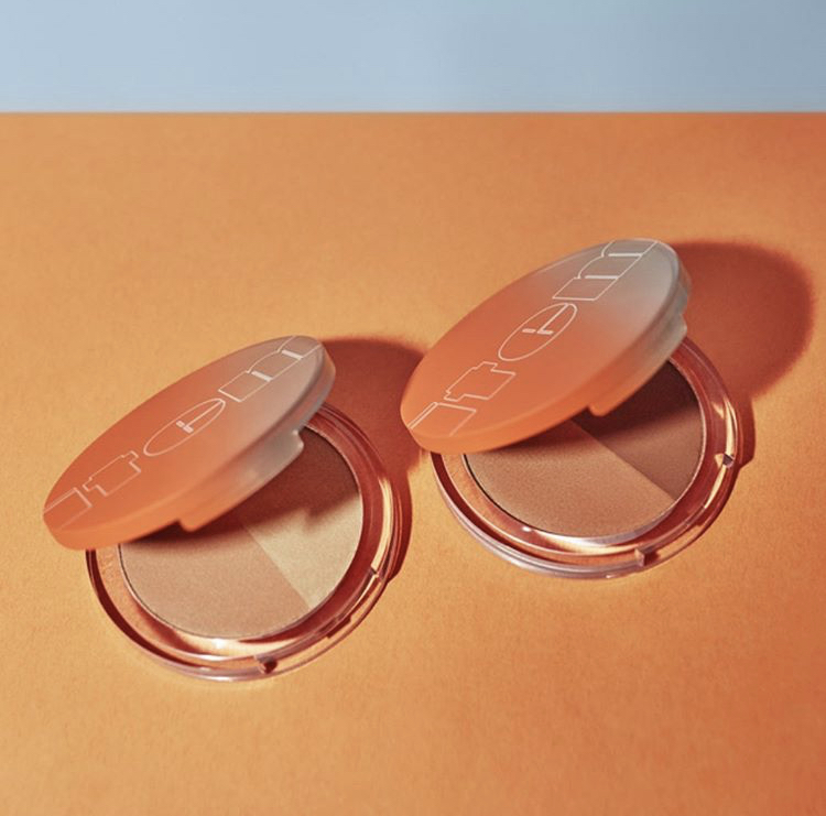 Item Beauty Cheek Money Swipe & Glow Bronzer Duo