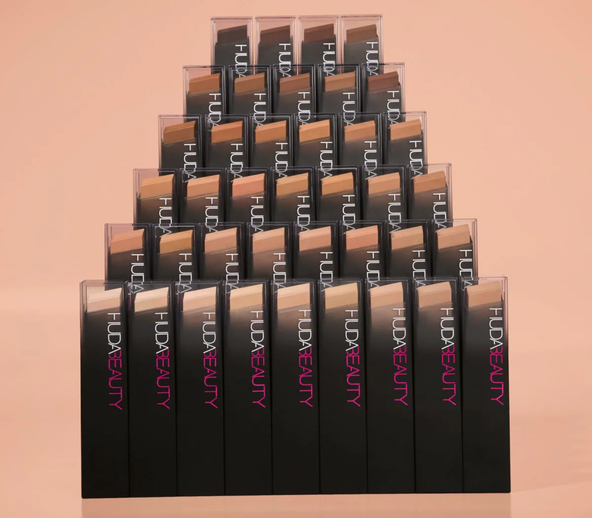 Huda Beauty #FauxFilter Skin Finish Stick Foundation