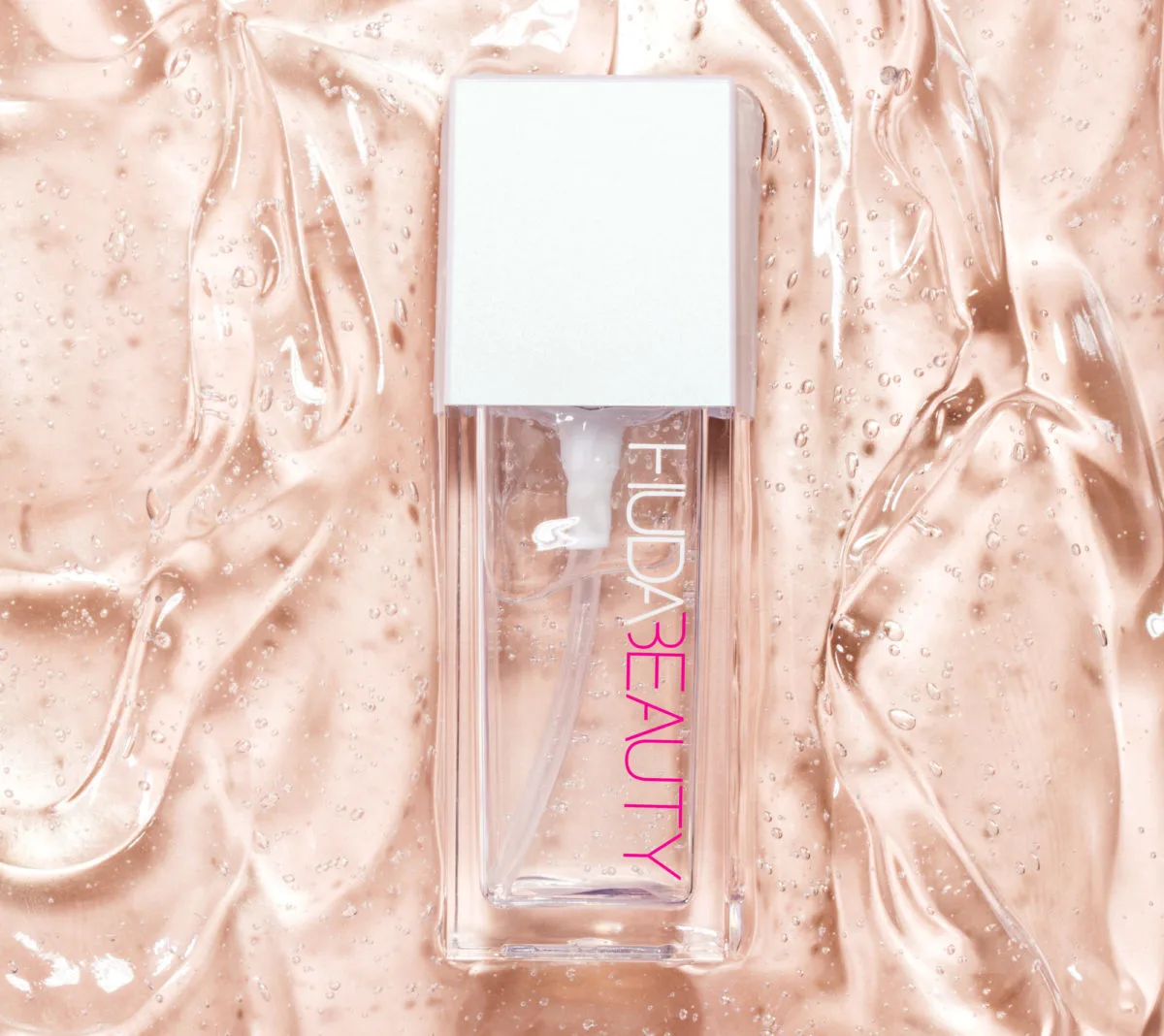 Huda Beauty #FauxFilter Skin Finish Stick Foundation
