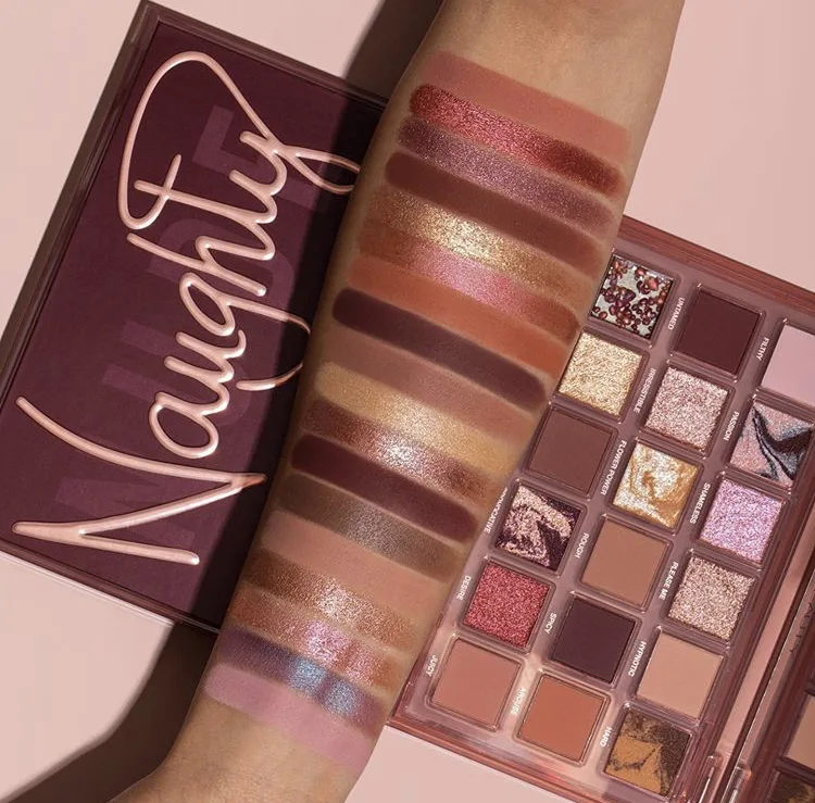 Huda Beauty Naughty Nude Eyeshadow Palette