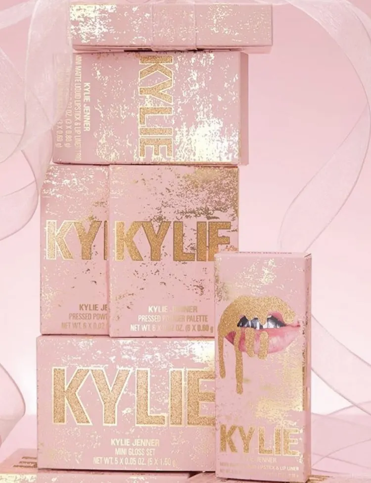 Kylie Cosmetics Sweater Weather Mini Holiday Lip Kit