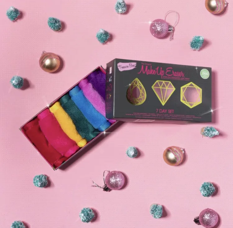 Makeup Eraser Treasure Box 7 Day Set