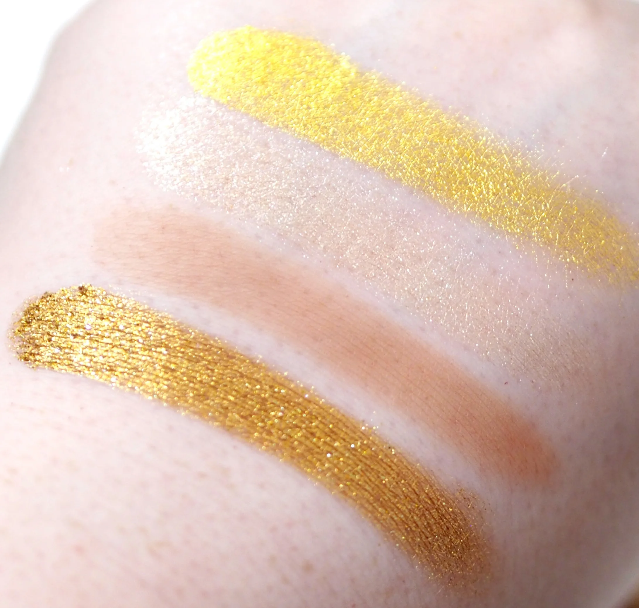 Huda Beauty Gold Obsessions Eyeshadow Palette Stunning New 9 Pan Palette