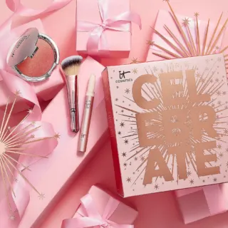 IT Cosmetics Celebrate Your Pop of Color Set