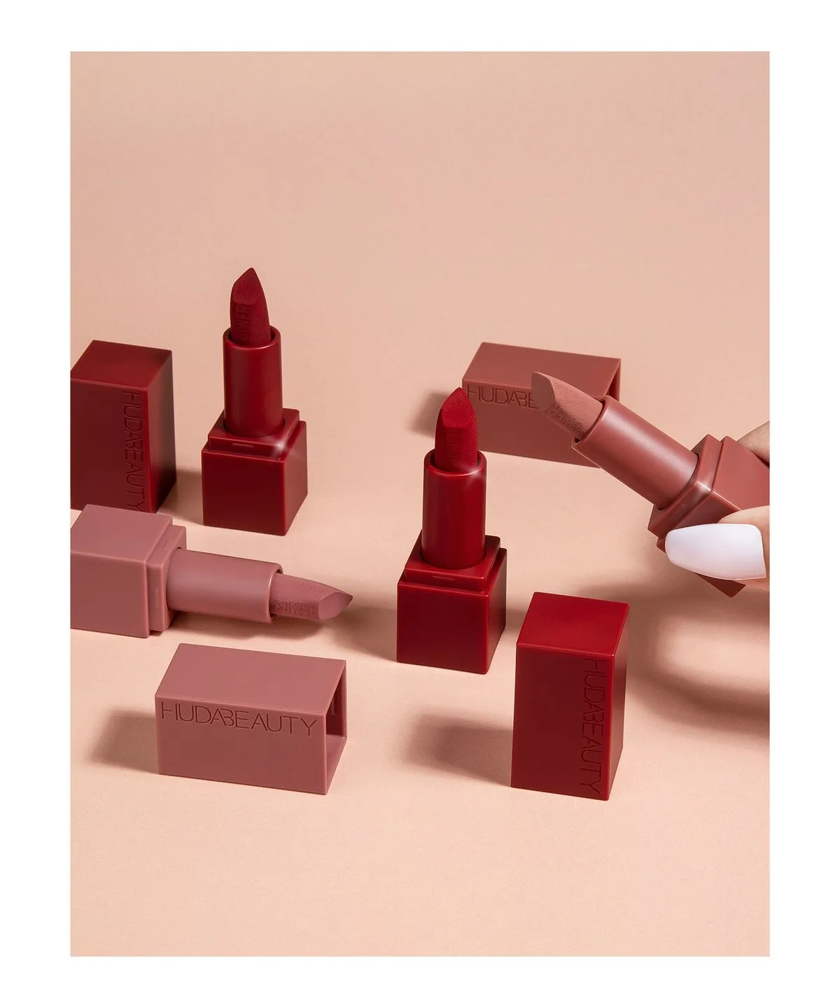 Huda Beauty Mini Power Bullet Duo Sets 2 Cute Lipstick Sets Huda Beauty Mini Power Bullet Duo Sets 2 Cute Lipstick Sets