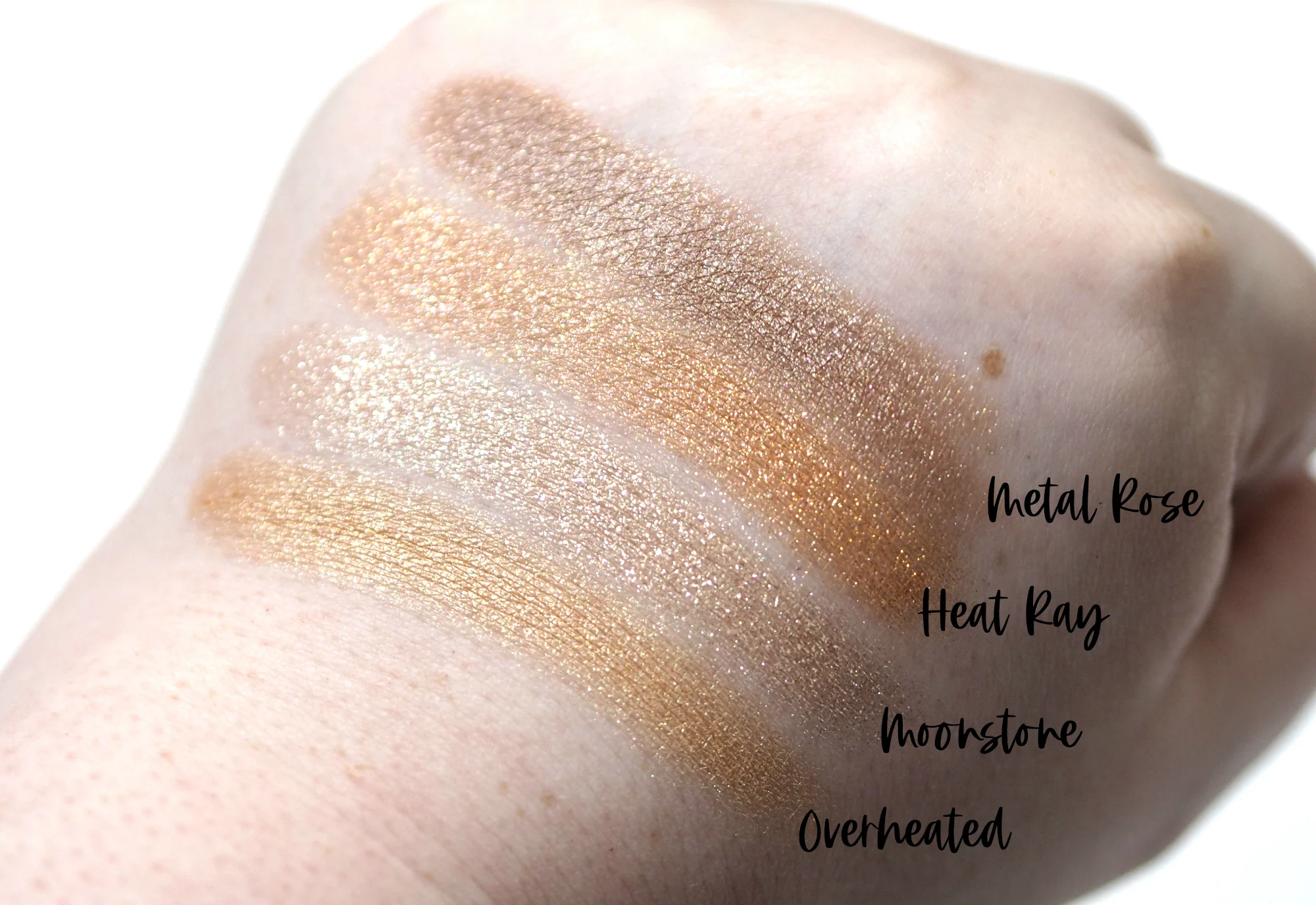 Bobbi Brown Rosy Glow Luxe Eye Quad Review / Swatches