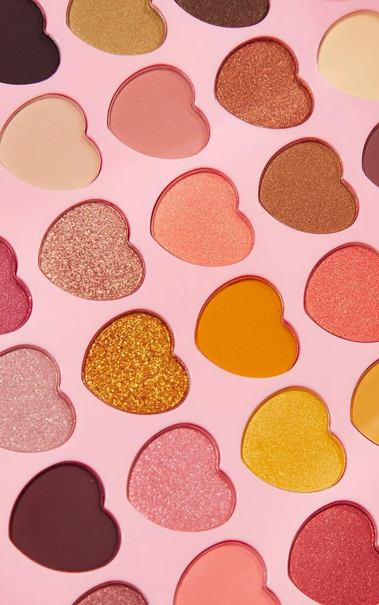 I Heart Revolution Total Heartbreaker Shadow Palette