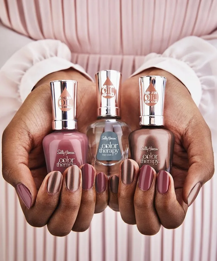 Sally Hansen La Vie En Rose Color Therapy Collection