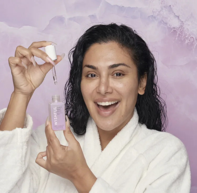 Huda Beauty Wishful Thirst Trap Juice HA3 Peptide Serum
