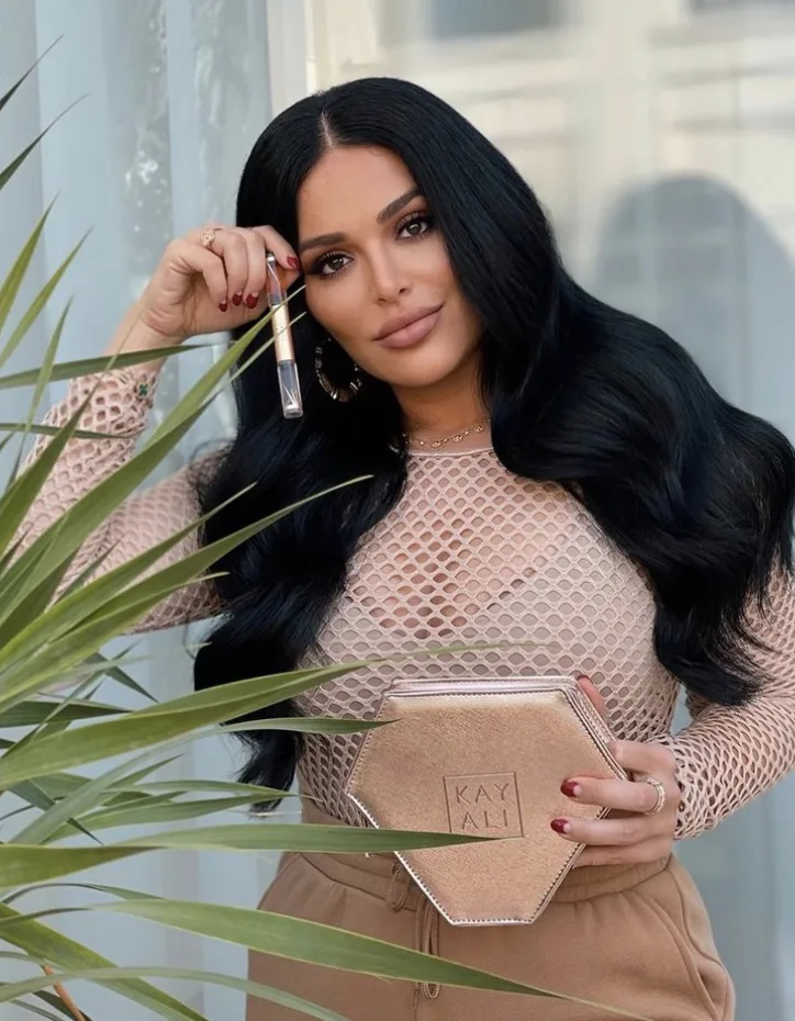 Huda Beauty x Kayali Darling Kit