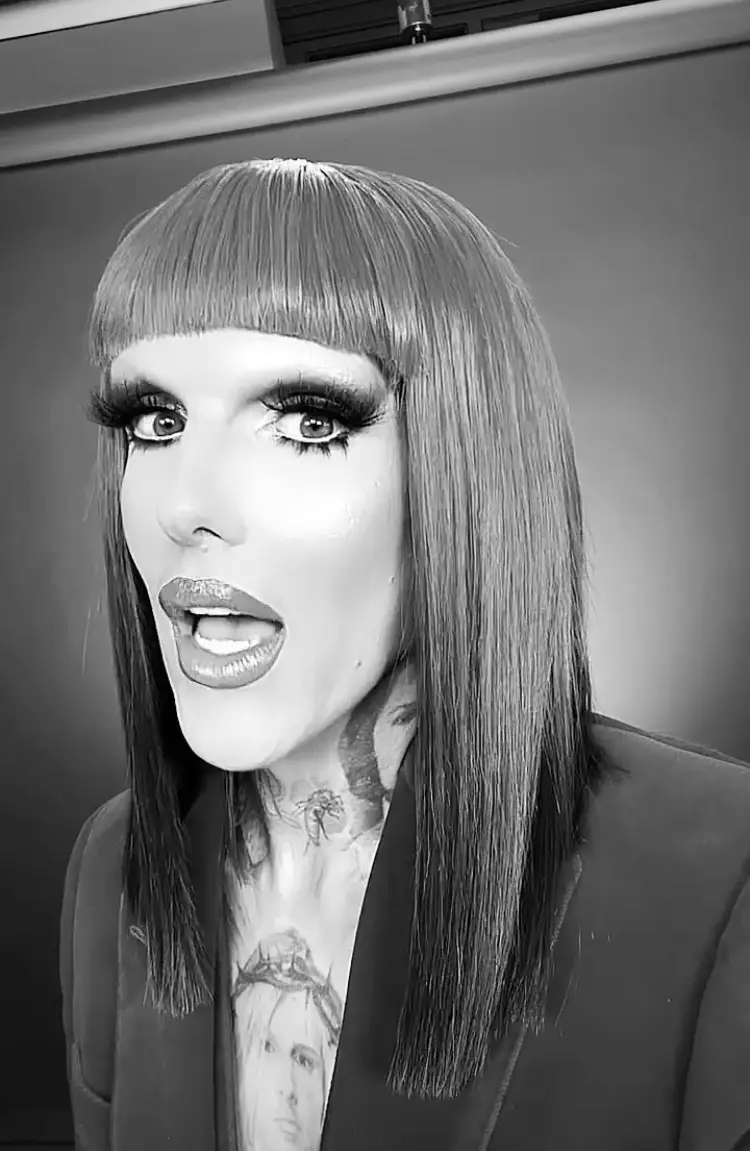Jeffree Star Cavity Palette and Blood Sugar Anniversary Collection