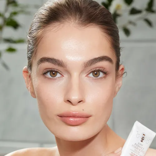 Charlotte Tilbury Super Radiance Resurfacing Facial