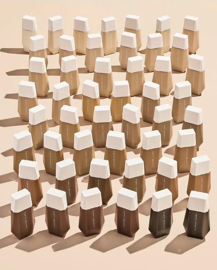 Fenty Beauty Eaze Drop Blurring Skin Tint 25 Shades