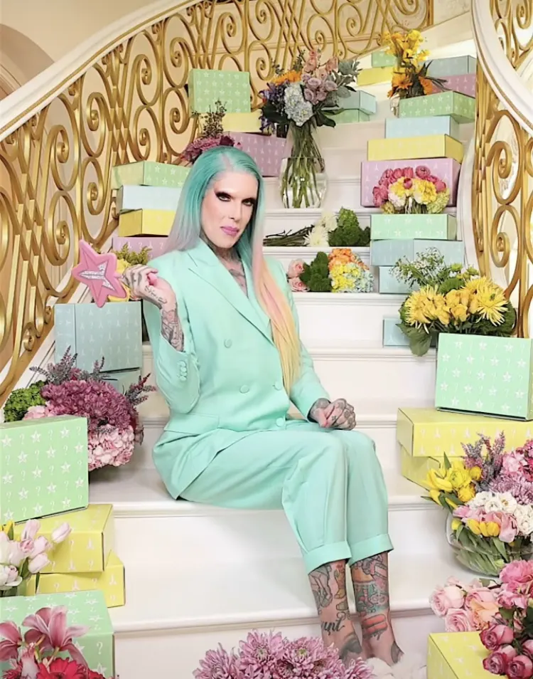 Jeffree Star Cosmetics Spring Mystery Boxes 2021 collection
