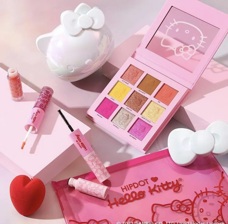 Hipdot x Hello Kitty Collection
