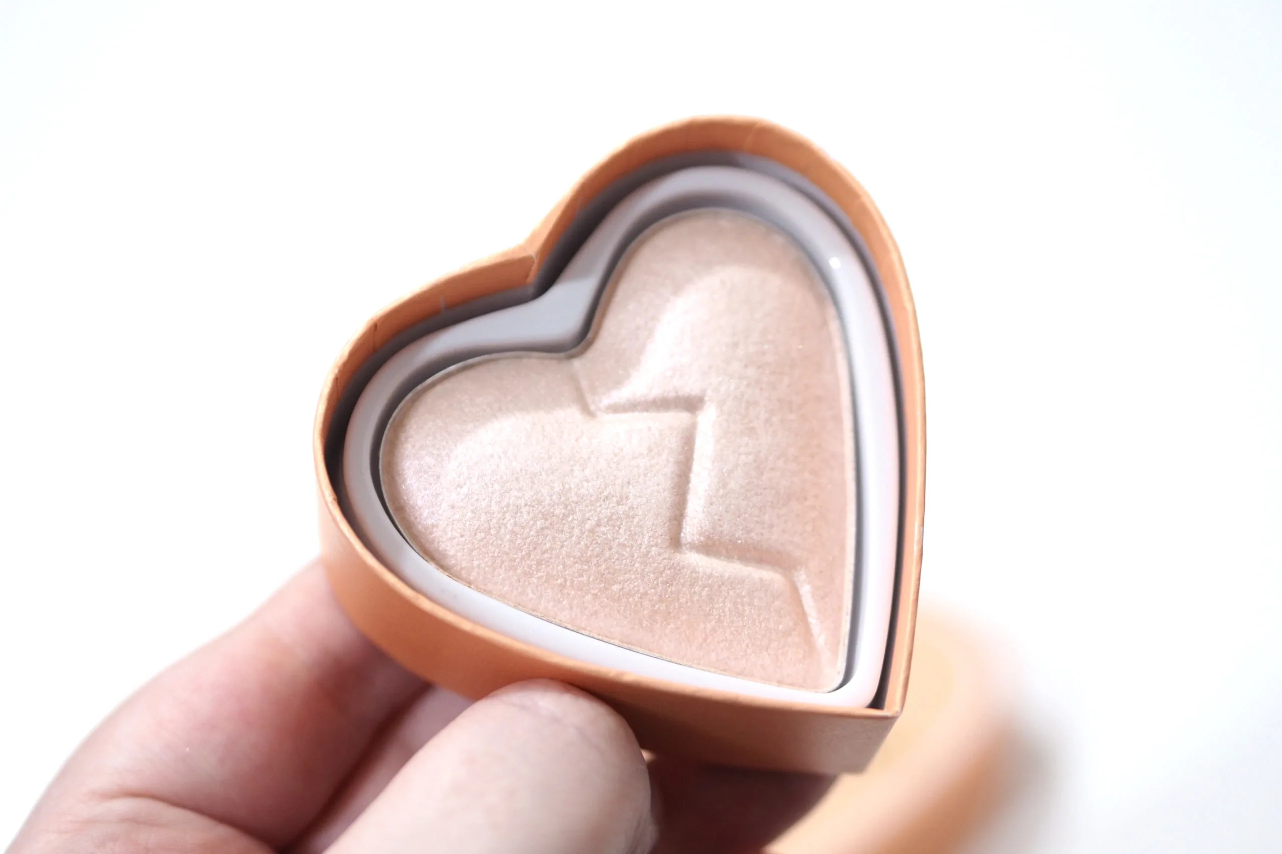 I Heart Revolution Divine Heartbreakers Highlighter Review Swatches